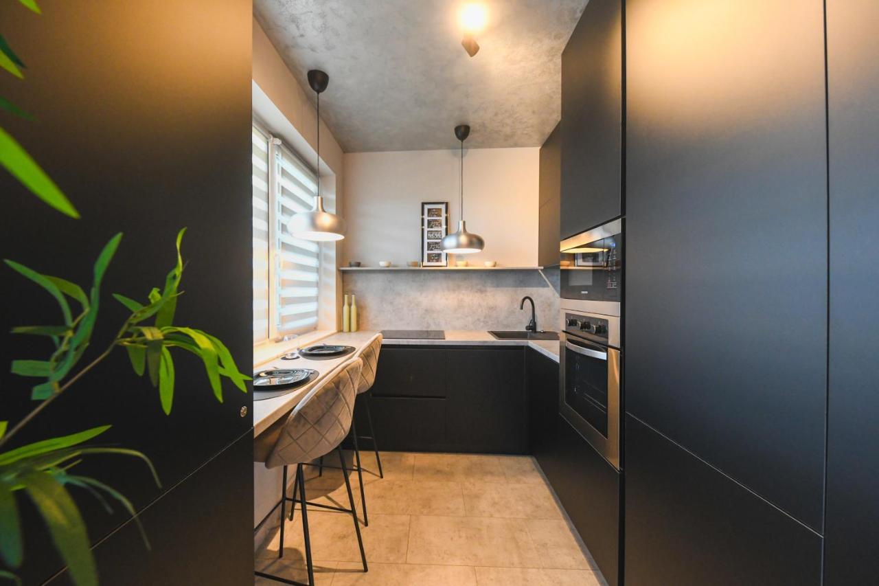 Panoramic Apartment With Terrace 클루지나포카 외부 사진